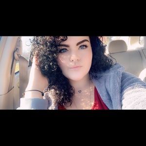 Meet your Posher, Kelsey